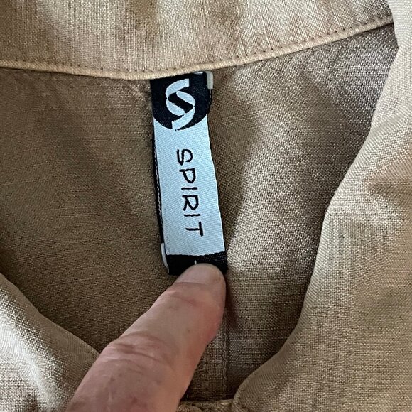 Tan Linen/Rayon Button-Down Short Sleeve Blouse w/ Front Pocket - Picture 9 of 14